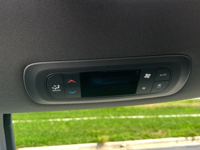 2026 Chrysler Pacifica Select Safety Sphere AWD
