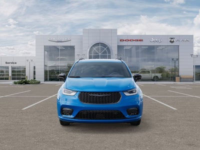2026 Chrysler Pacifica Select AWD