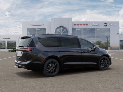 2027 Chrysler Pacifica Limited S AWD