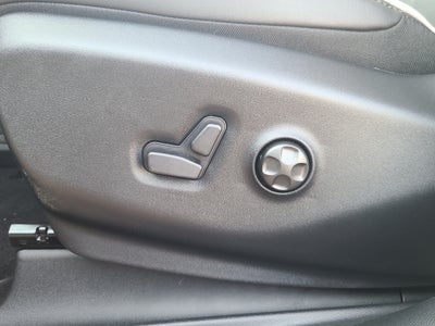 2027 Chrysler Pacifica Limited Family Tech AWD