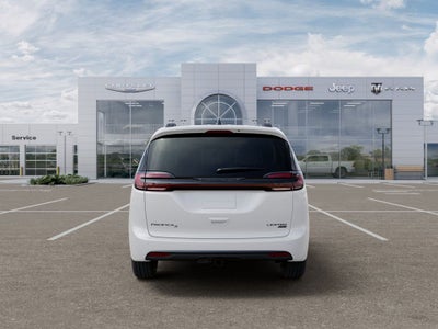 2027 Chrysler Pacifica Limited S AWD