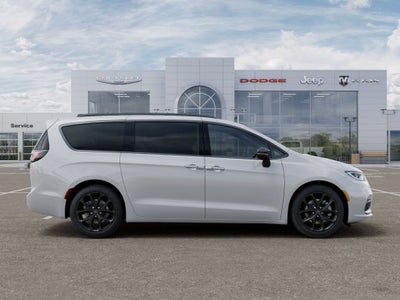 2026 Chrysler Pacifica Limited S AWD