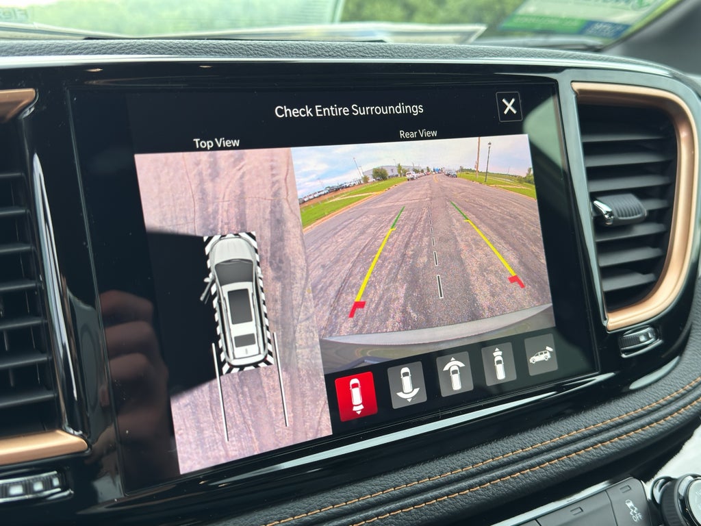 2027 Chrysler Pacifica Pinnacle APEX AWD
