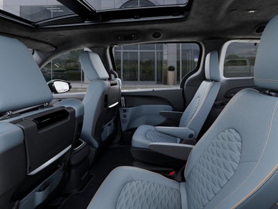 2027 Chrysler Pacifica Pinnacle APEX AWD