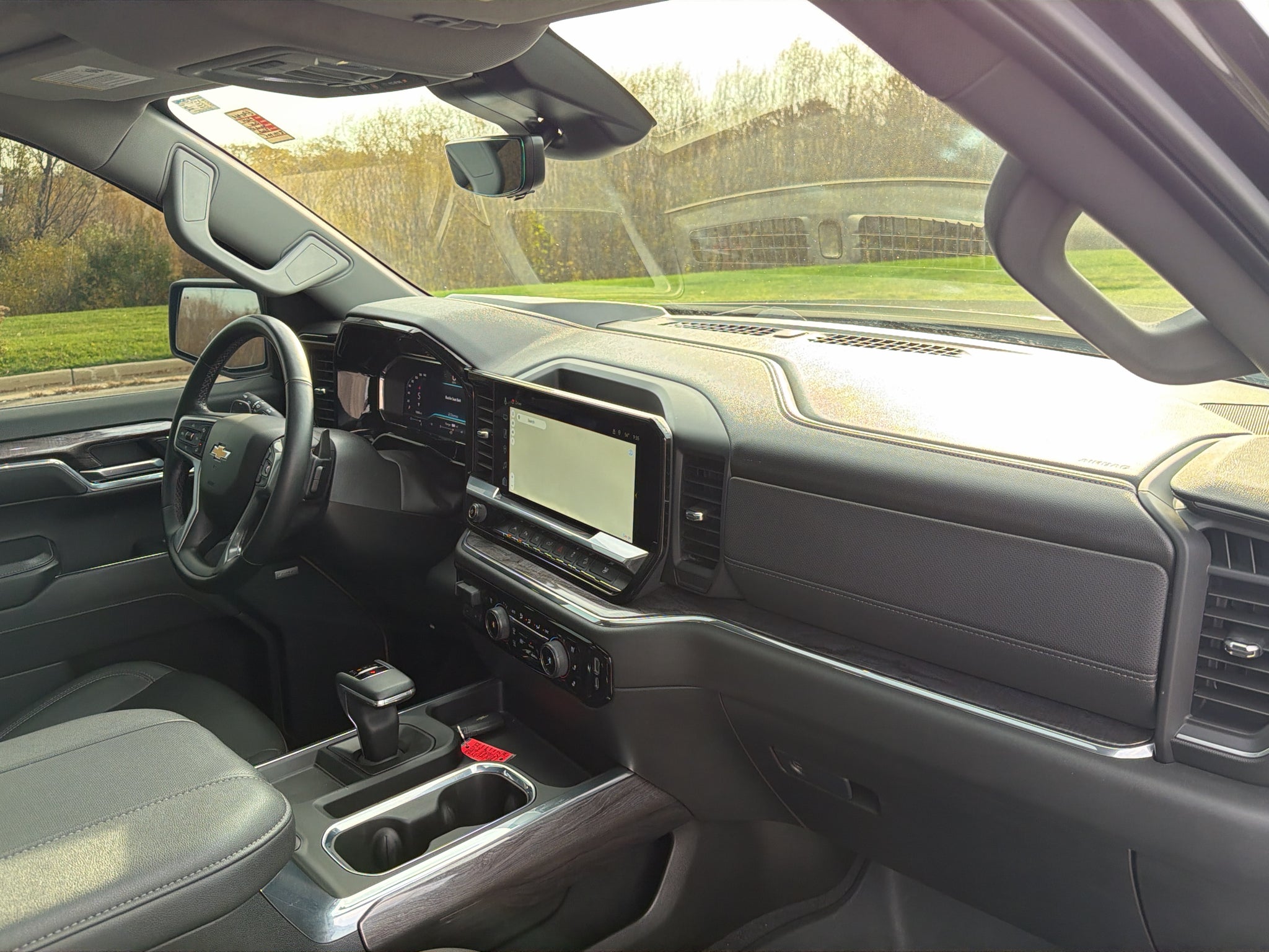 2024 Chevrolet Silverado LTZ