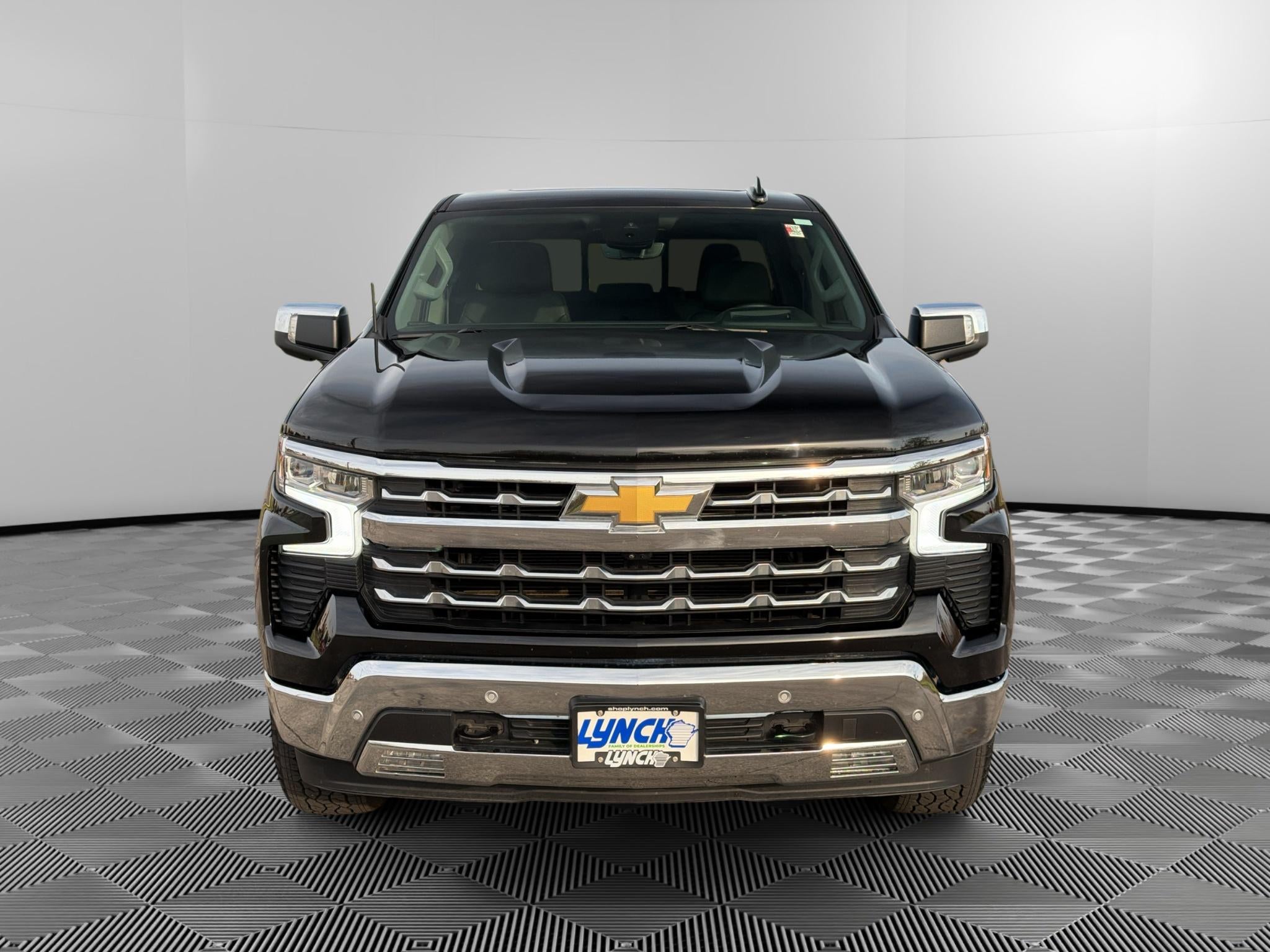 2024 Chevrolet Silverado LTZ