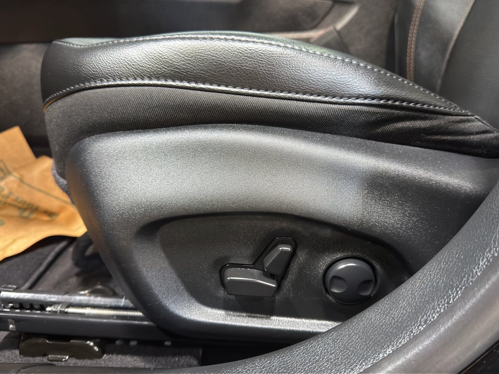 2023 Jeep Compass Limited Sun and Sound