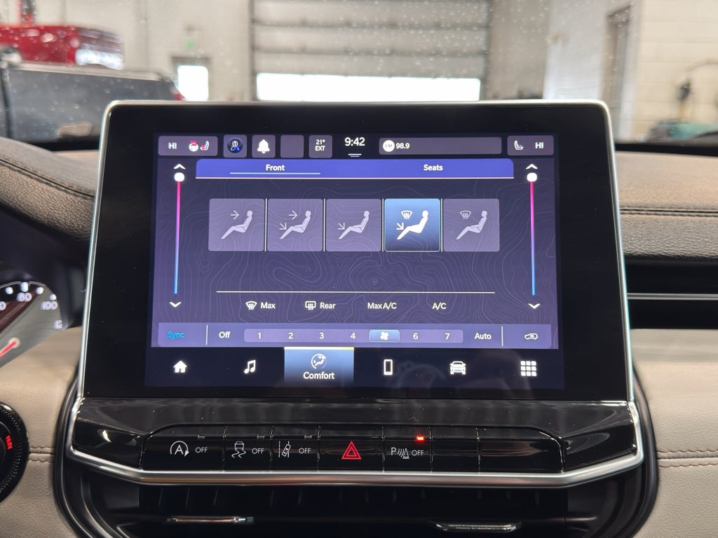 2023 Jeep Compass Limited Sun and Sound