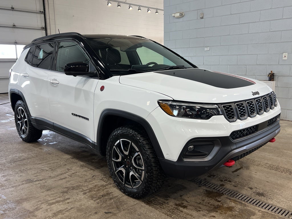 2025 Jeep Compass Trailhawk