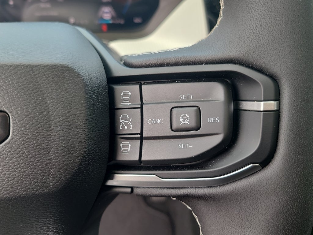 2026 Jeep Cherokee Limited Tech Group