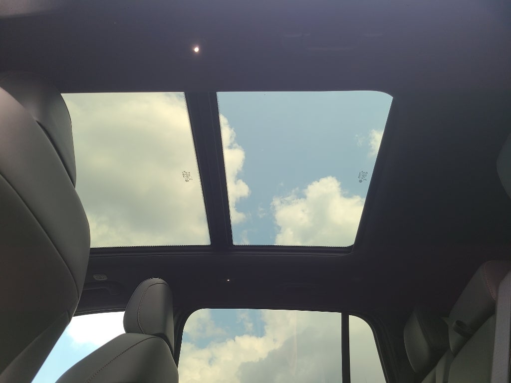 2026 Jeep Cherokee Limited Tech Group