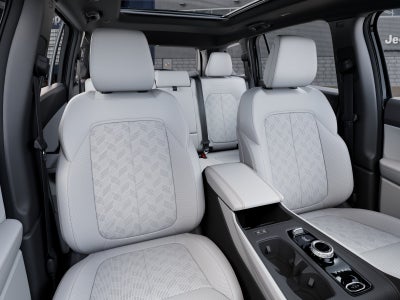 2026 Jeep Cherokee Overland Advanced Pro-Tech