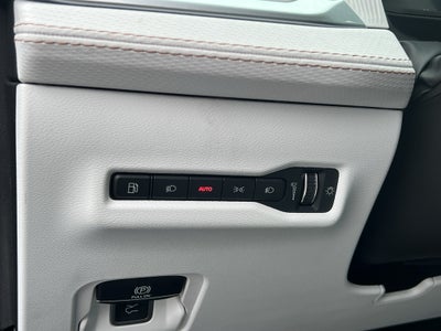 2026 Jeep Cherokee Overland Advanced Pro-Tech