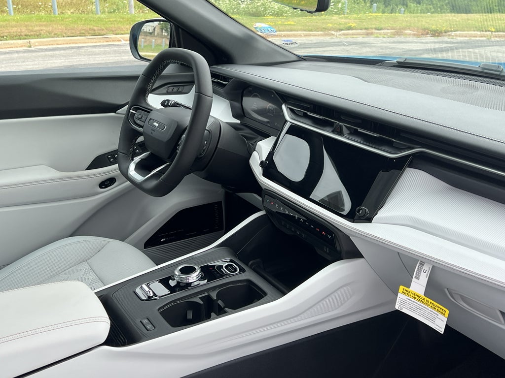 2026 Jeep Cherokee Overland Advanced Pro-Tech