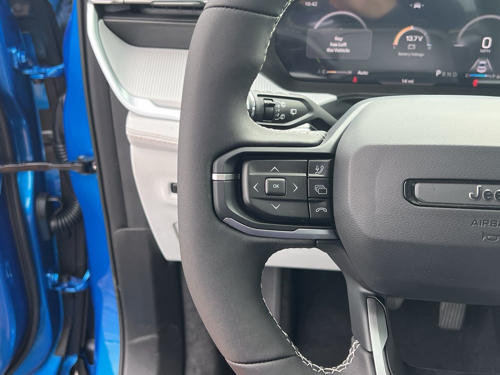 2026 Jeep Cherokee Overland Advanced Pro-Tech