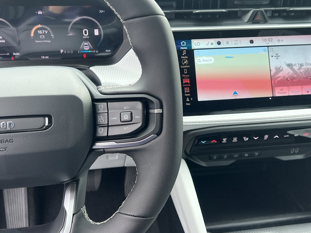 2026 Jeep Cherokee Overland Advanced Pro-Tech