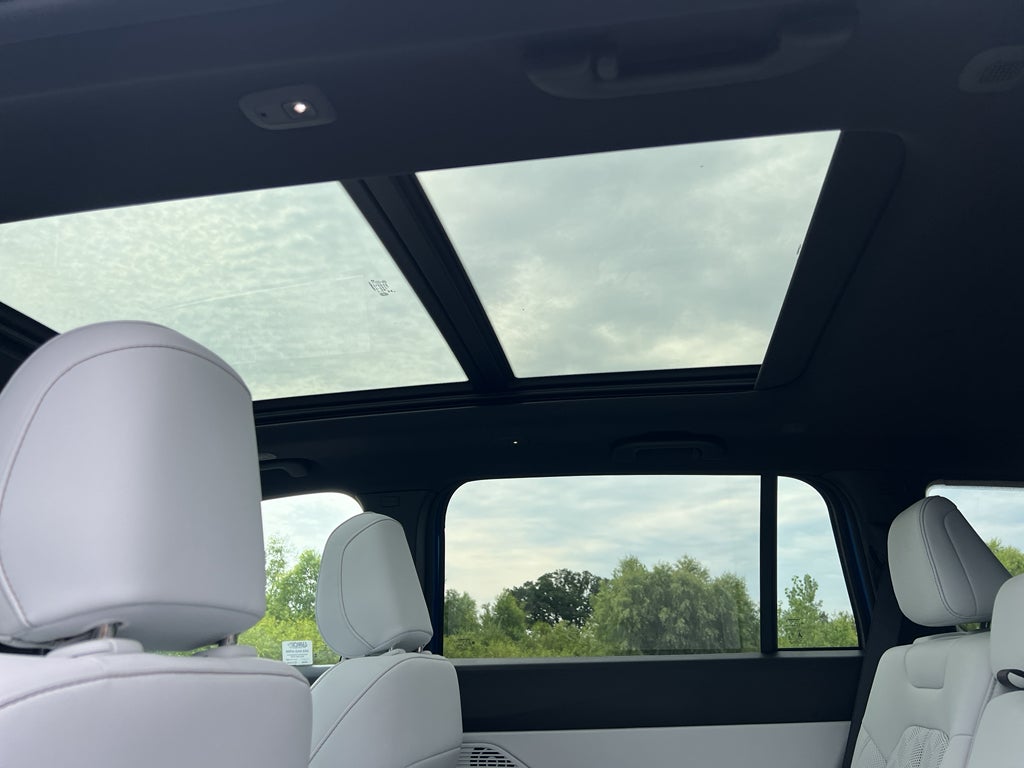 2026 Jeep Cherokee Overland Advanced Pro-Tech