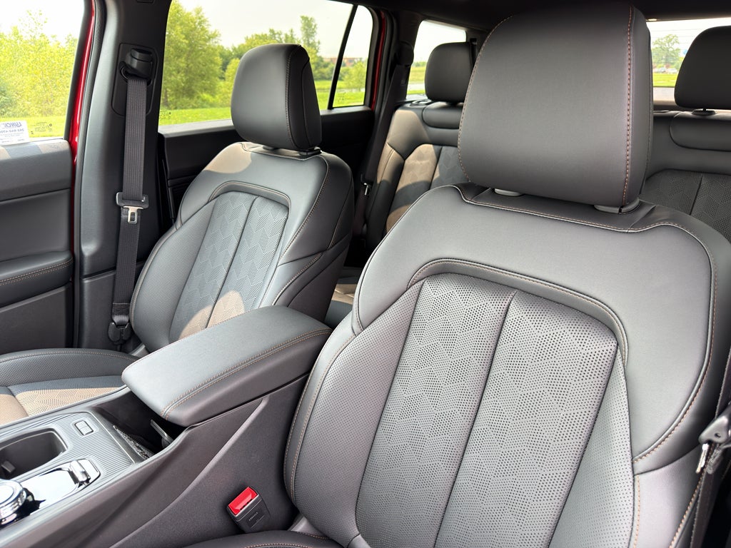2026 Jeep Cherokee Overland Advanced Pro-Tech