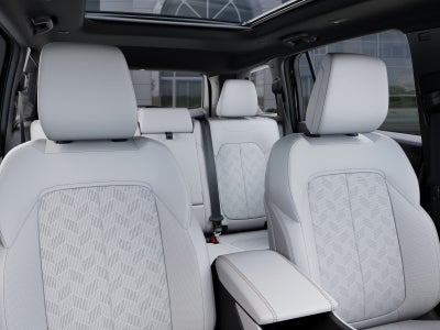 2026 Jeep Cherokee Overland Advanced Pro-Tech Tow