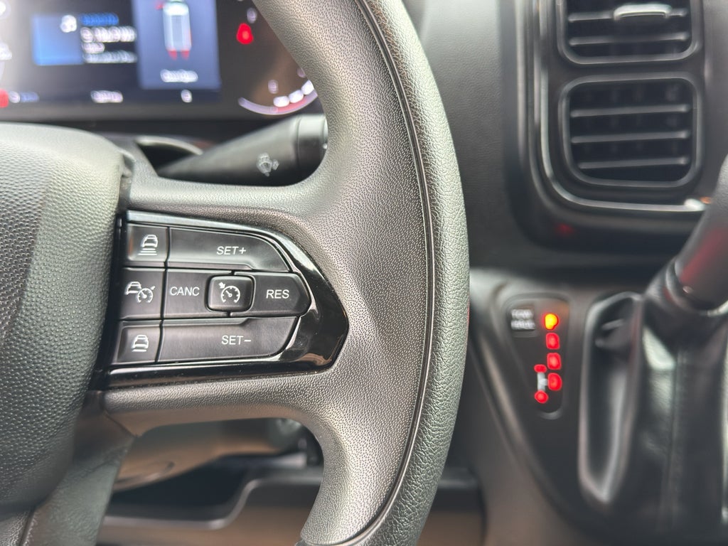 2025 RAM ProMaster 2500 Tradesman 136" WB - LOW ROOF