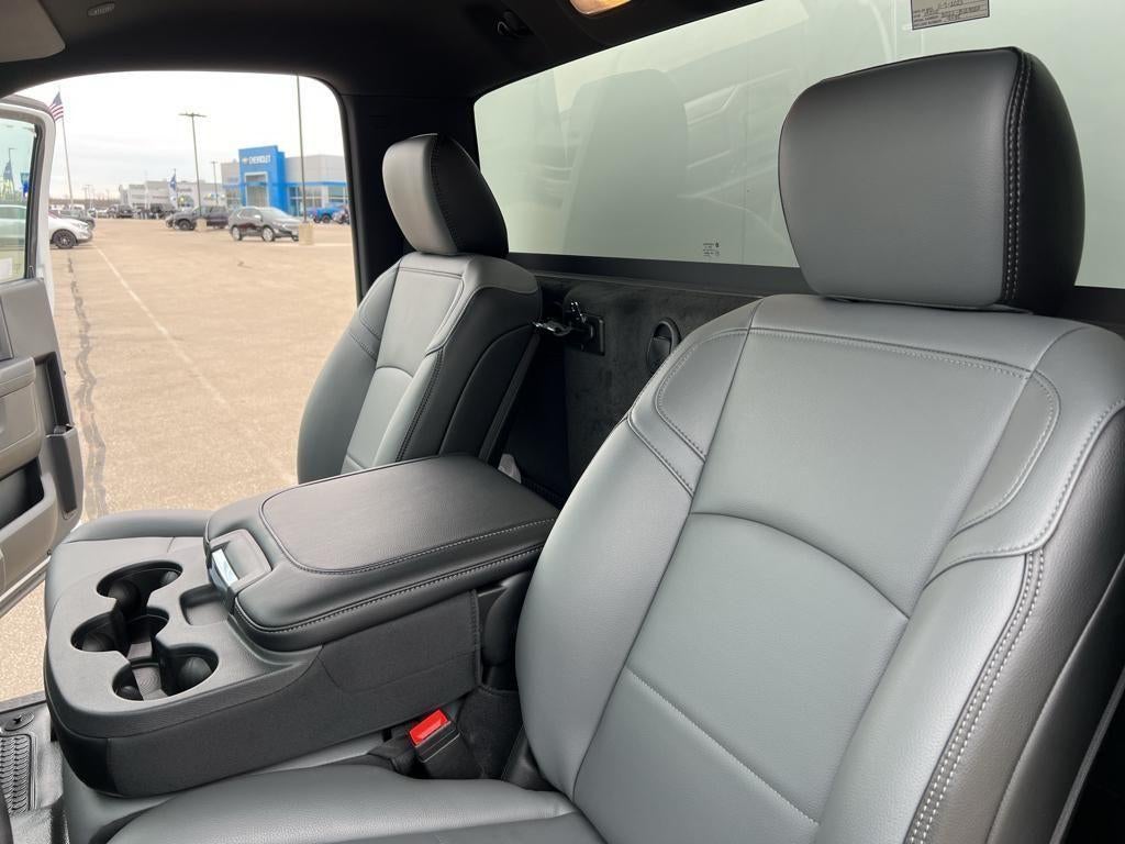 2024 RAM 5500 Chassis Tradesman