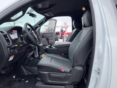 2023 RAM 5500 Chassis Tradesman Chassis 120 C/A 4x4