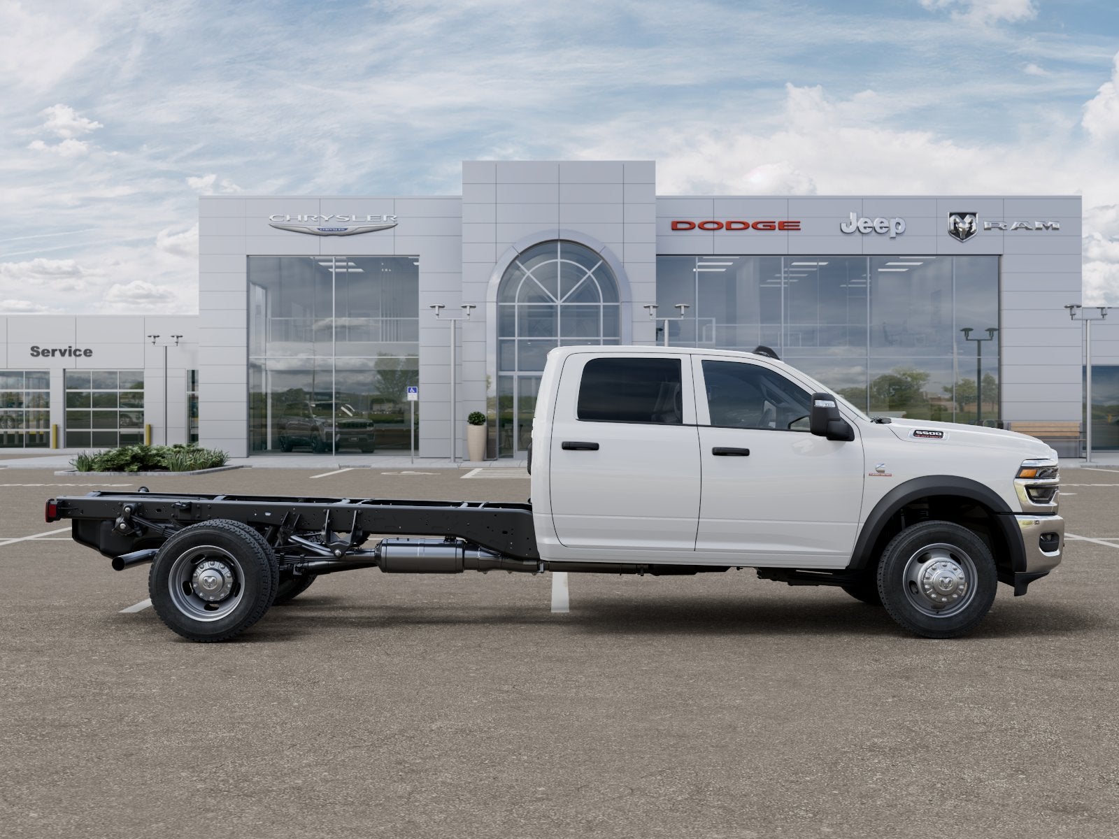 2027 RAM 5500 Chassis Tradesman 84CA 4x4