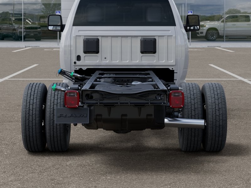 2026 RAM 3500 Chassis Tradesman Chassis 84 C/A 4x4