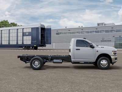 2026 RAM 3500 Chassis Tradesman Chassis 84 C/A 4x4