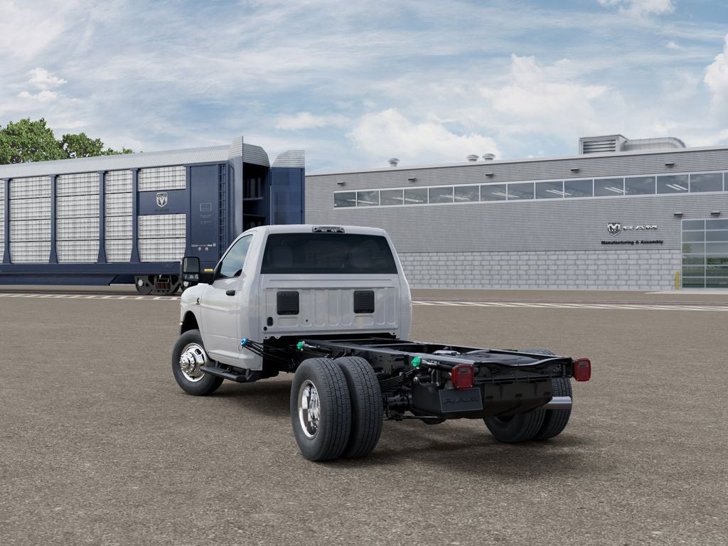 2026 RAM 3500 Chassis Tradesman Chassis 84 C/A 4x4