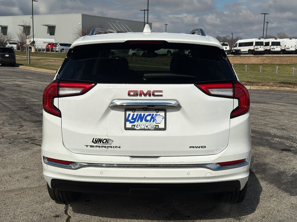 2023 GMC Terrain Denali