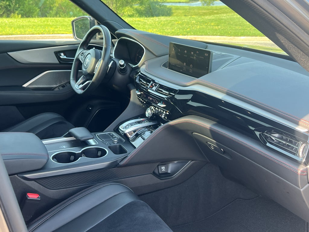 2023 Acura MDX w/A-Spec Package