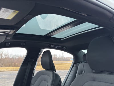 2024 Volvo S60 Plus Black Edition AWD