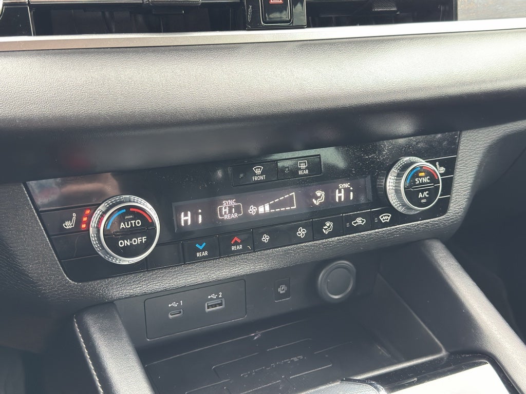 2022 Mitsubishi Outlander SEL Special Edition