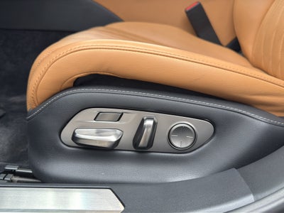 2023 Lexus LS 500 Luxury Package