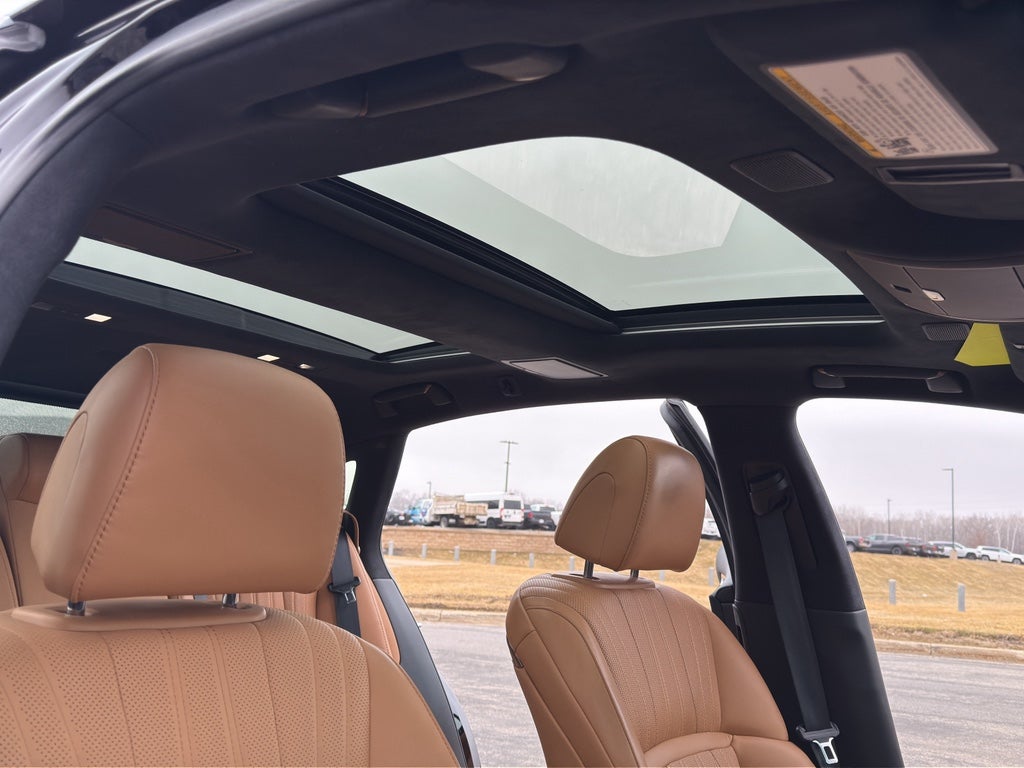 2023 Lexus LS 500 Luxury Package