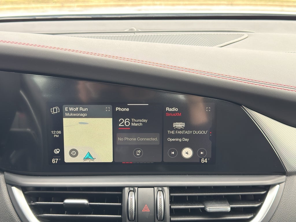 2024 Alfa Romeo Giulia Competizione