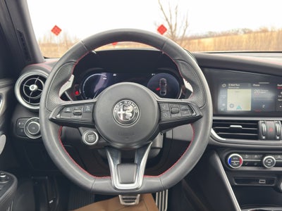 2024 Alfa Romeo Giulia Competizione