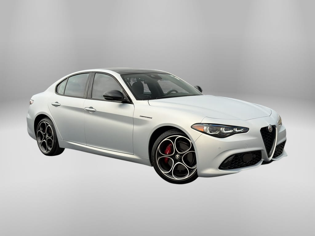 2024 Alfa Romeo Giulia Competizione