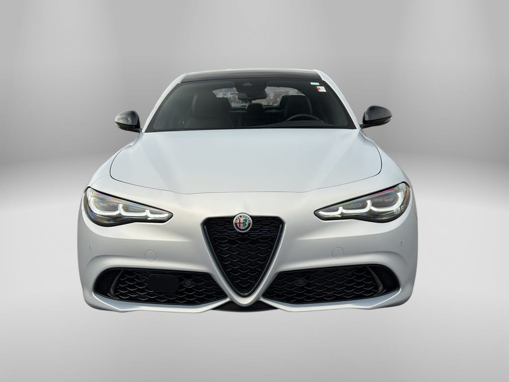 2024 Alfa Romeo Giulia Competizione
