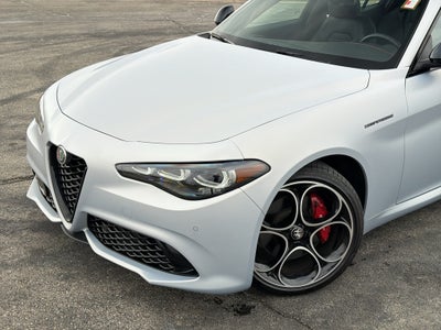 2024 Alfa Romeo Giulia Competizione