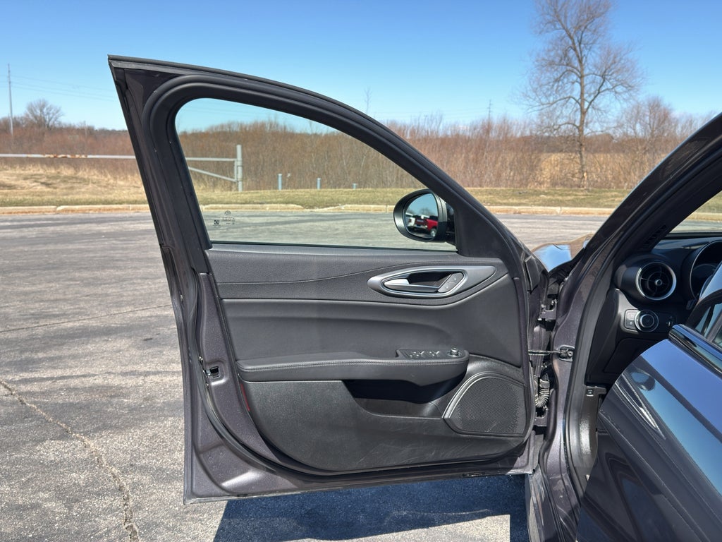 2024 Alfa Romeo Giulia Veloce