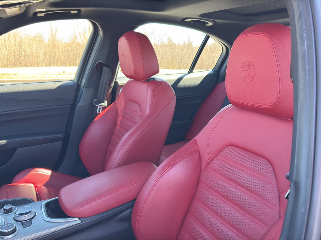 2024 Alfa Romeo Giulia Veloce