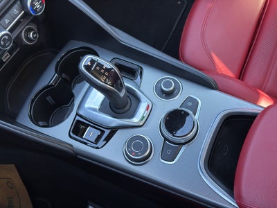 2024 Alfa Romeo Giulia Veloce