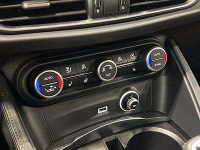 2024 Alfa Romeo Stelvio Ti