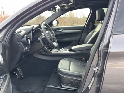 2024 Alfa Romeo Stelvio Ti