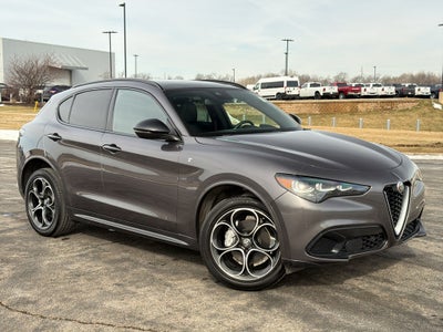 2024 Alfa Romeo Stelvio Ti