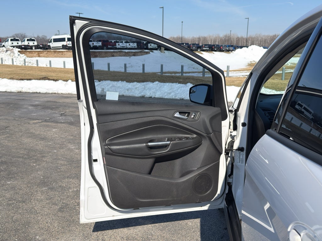 2016 Ford C-Max Hybrid SE