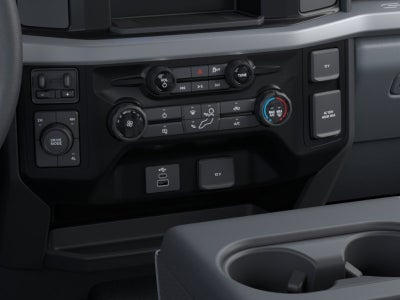 2026 Ford Super Duty F-350 DRW Chassis Cab LARIAT