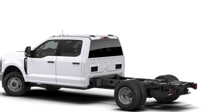 2026 Ford Super Duty F-350 DRW Chassis Cab LARIAT